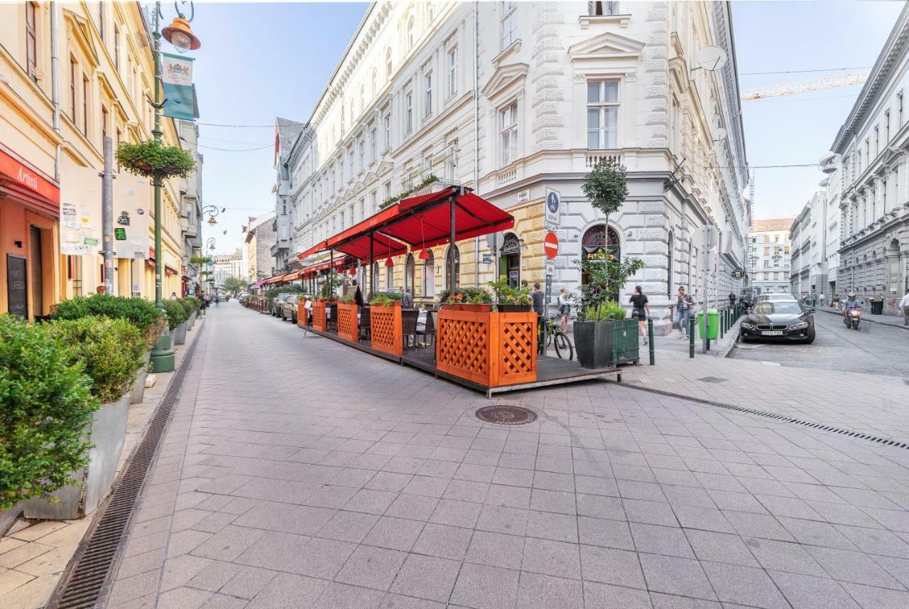 Raday Grand Deluxe Appartement *